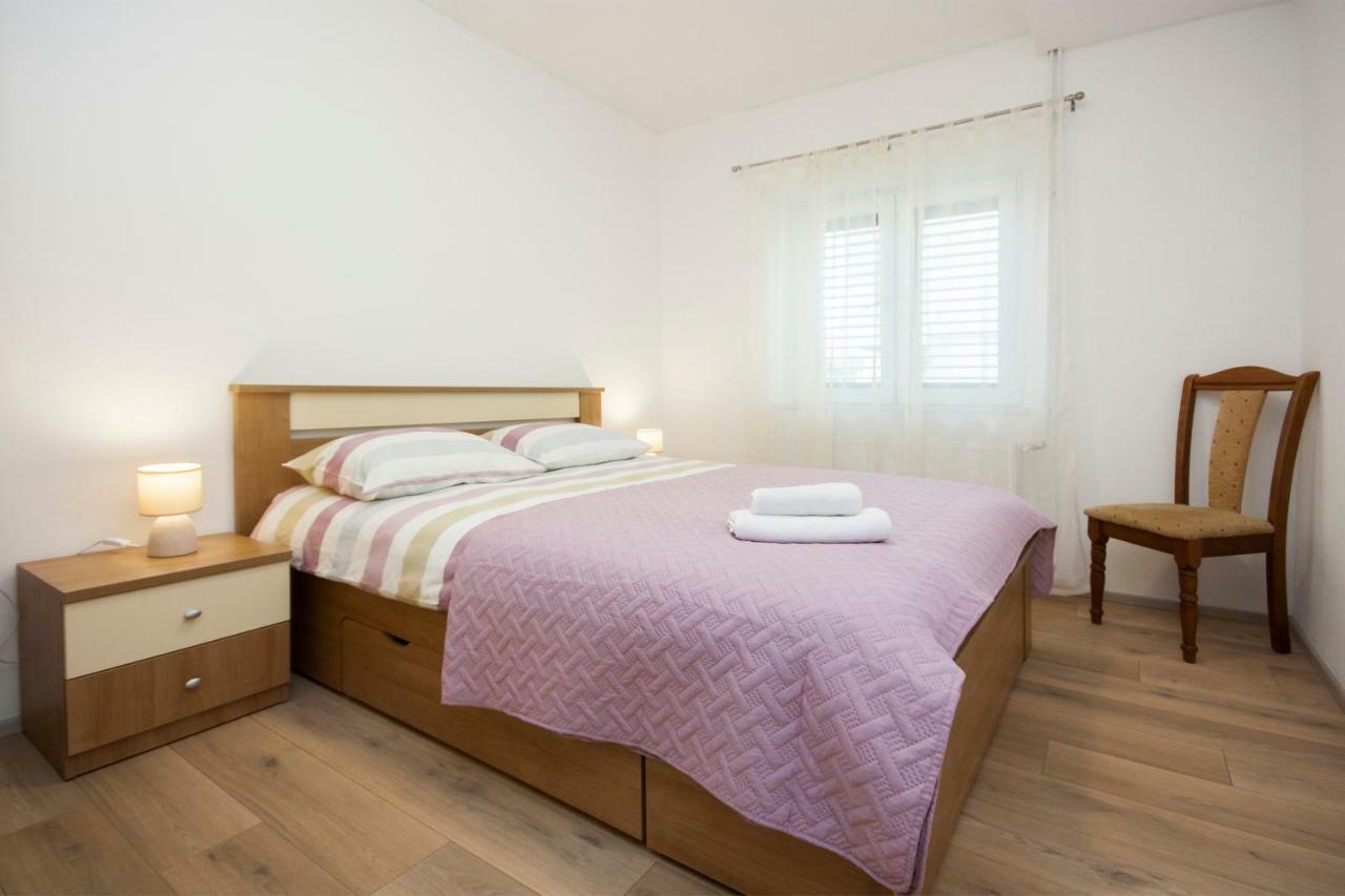 Apartment Marsela Шибеник Экстерьер фото